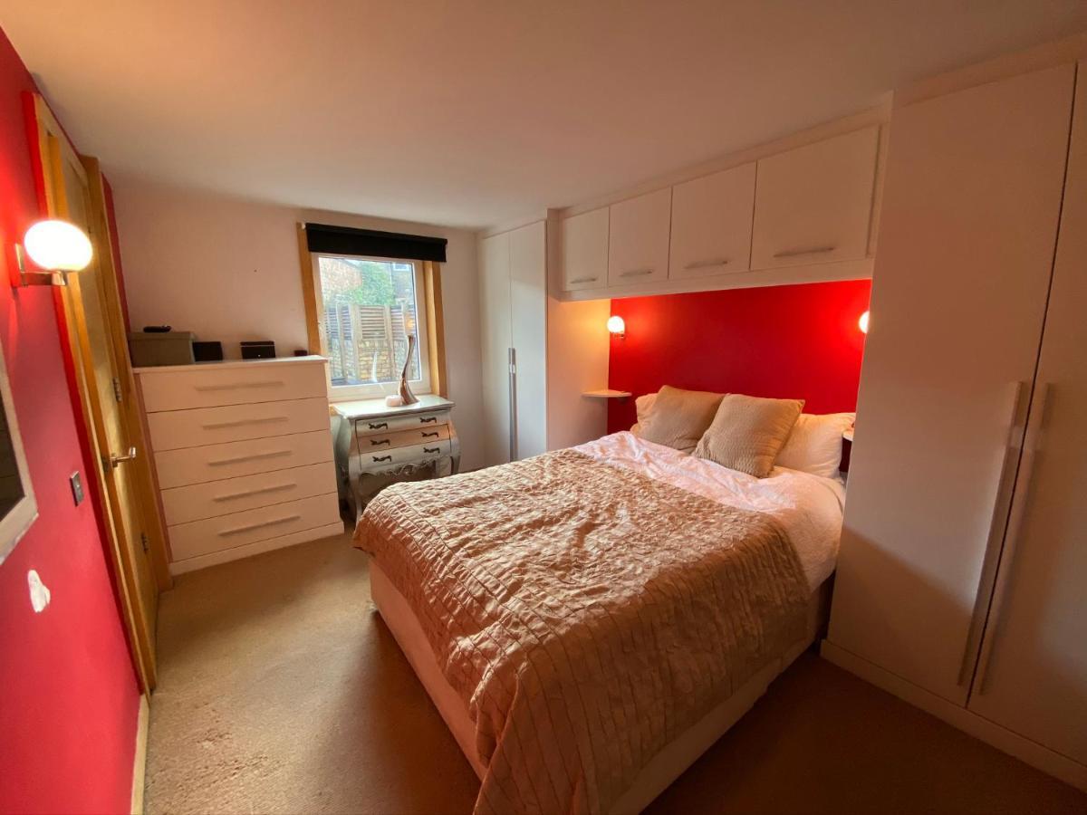 ロンドンA Sun Drenched Garden Flat In The Heart Of Fulhamアパートメント エクステリア 写真